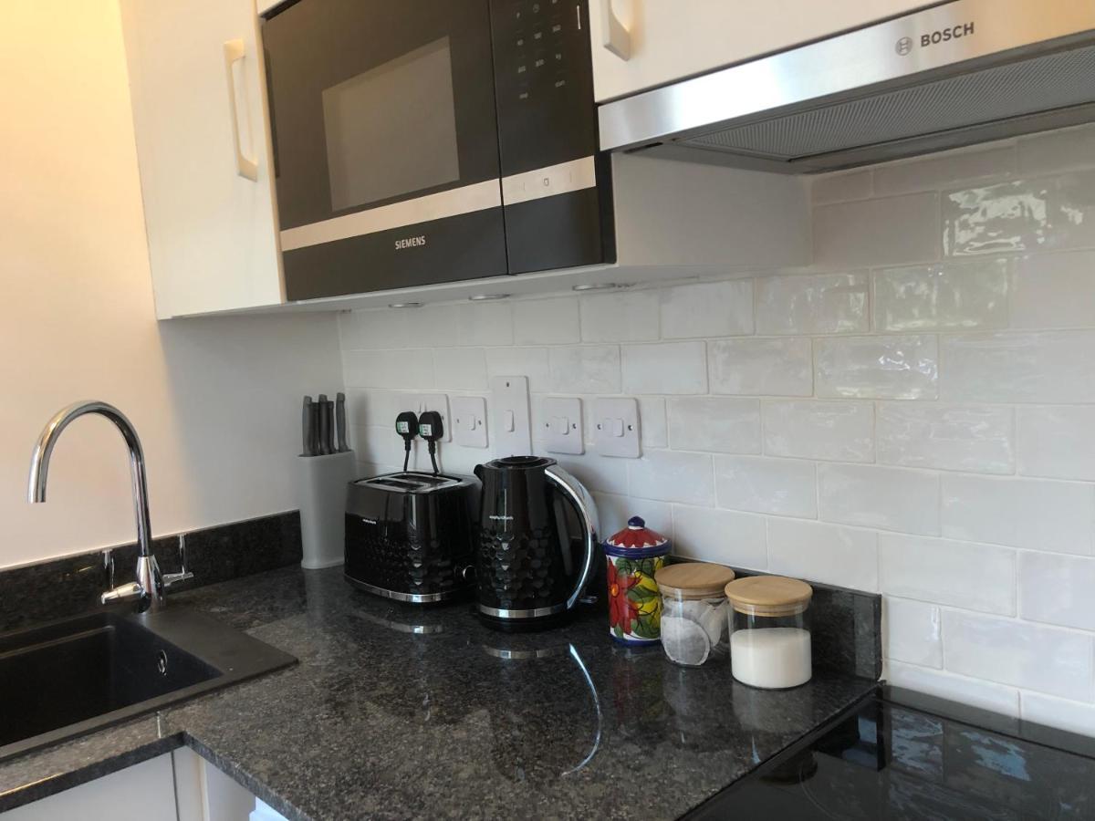 Cosy One Bedroom Flat In City Center EDI Eksteriør billede